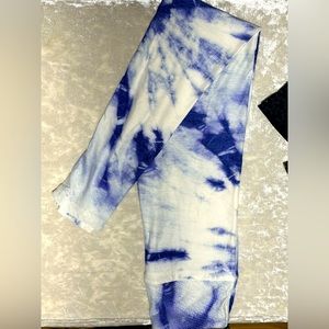Tween LuLaRoe leggings tie-dye